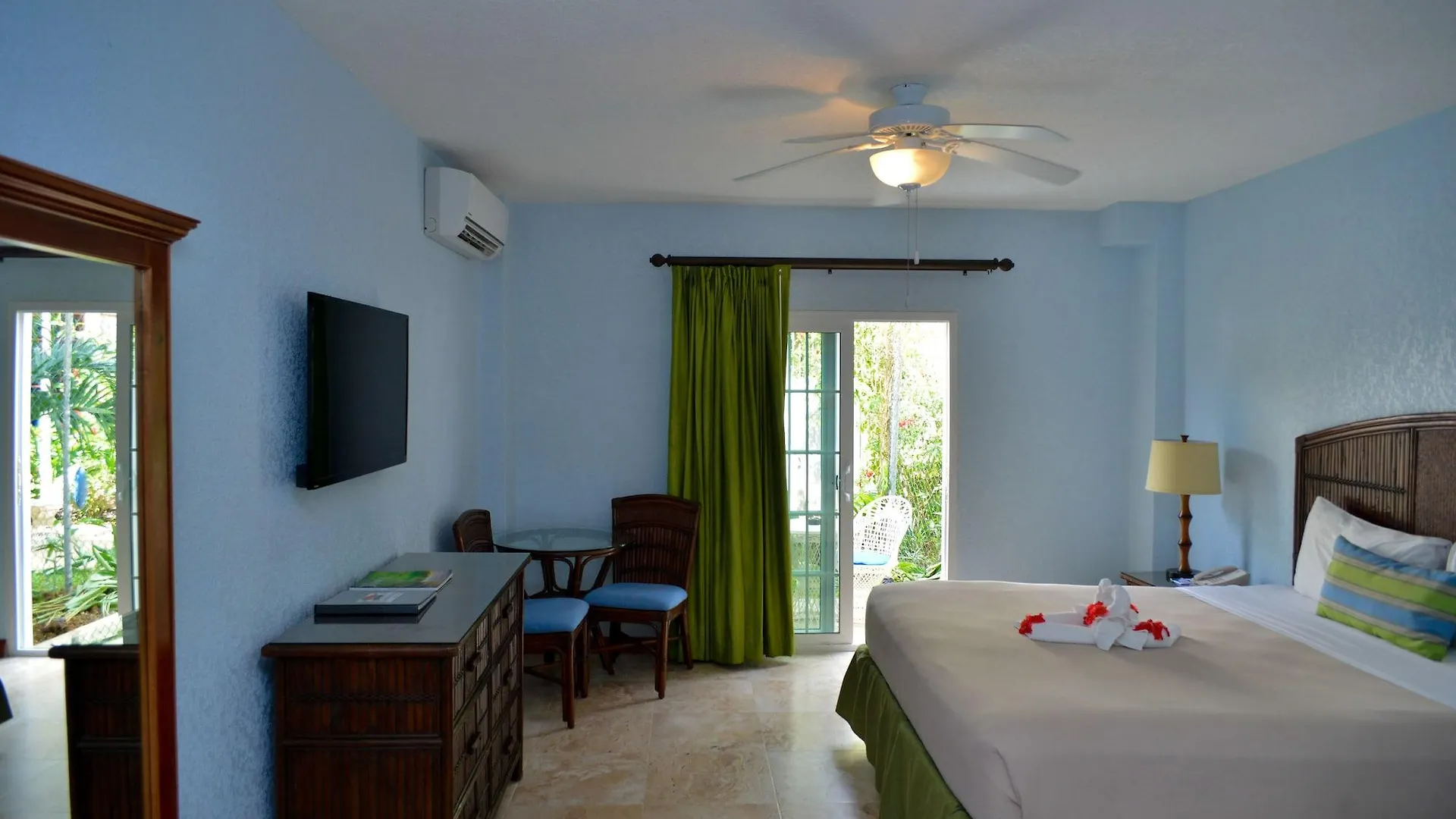Hotel Coco La Palm Negril
