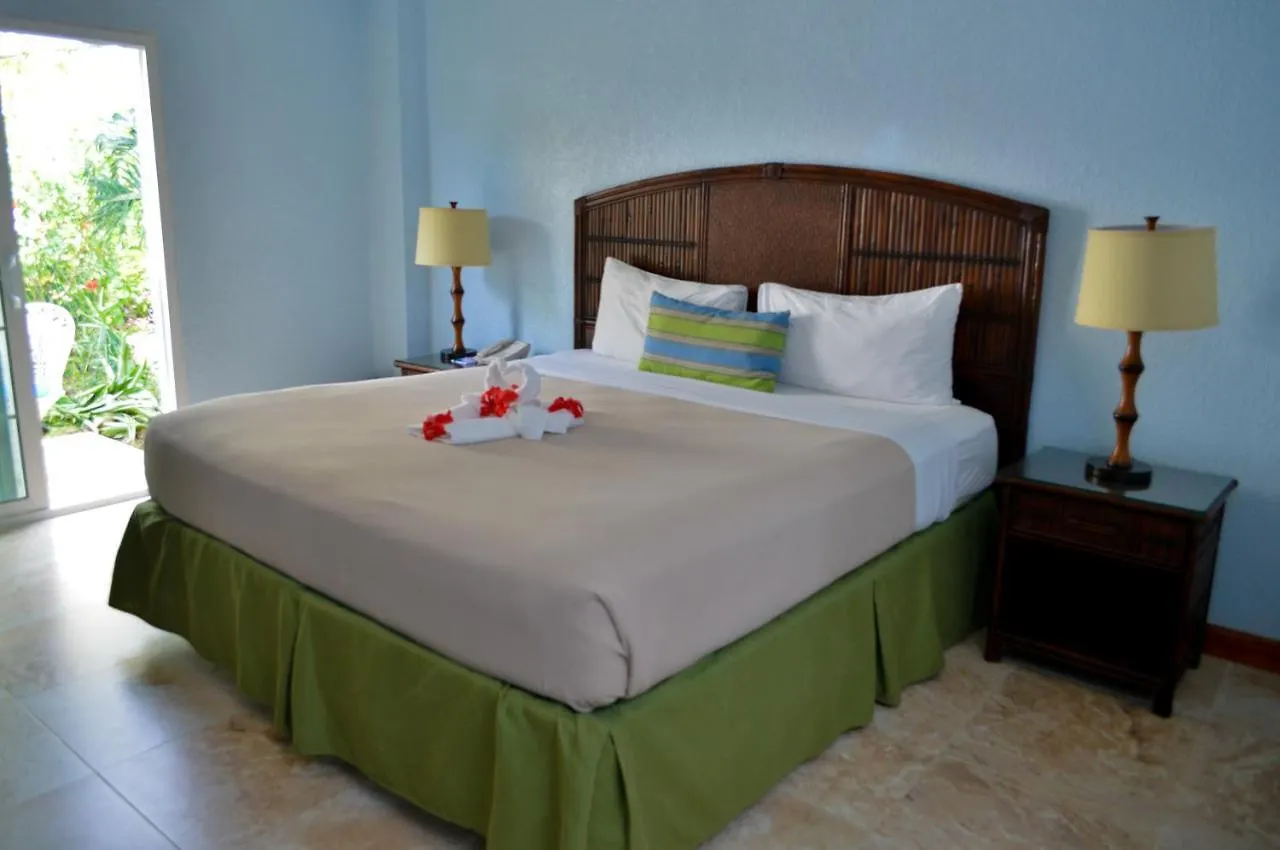 Coco La Palm Hotel Negril 3*,  Jamaica